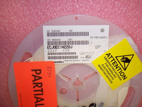 Qty 22pf 50v - 50v, 5%
